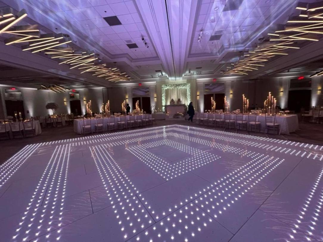 White-Led-Dancefloor