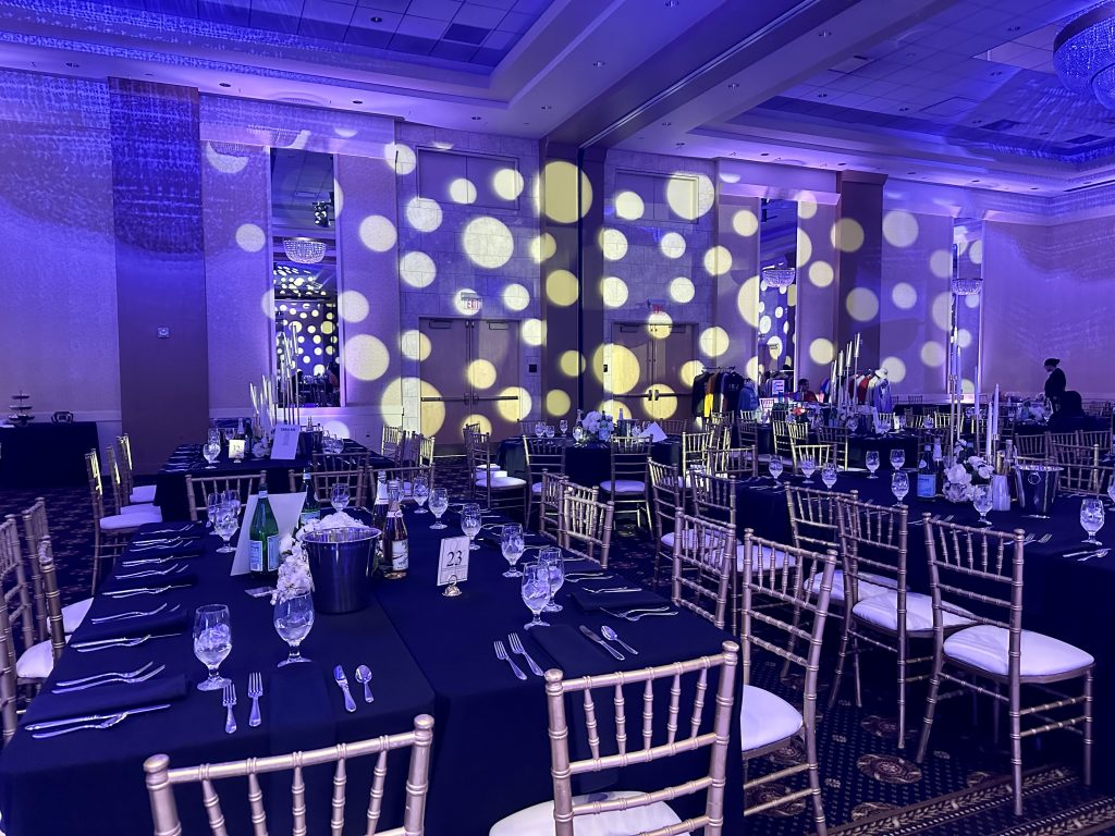 wash lights at an event